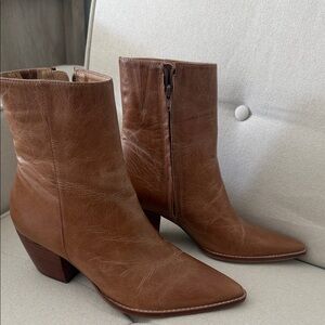 Matisse Tan Leather Ankle Booties